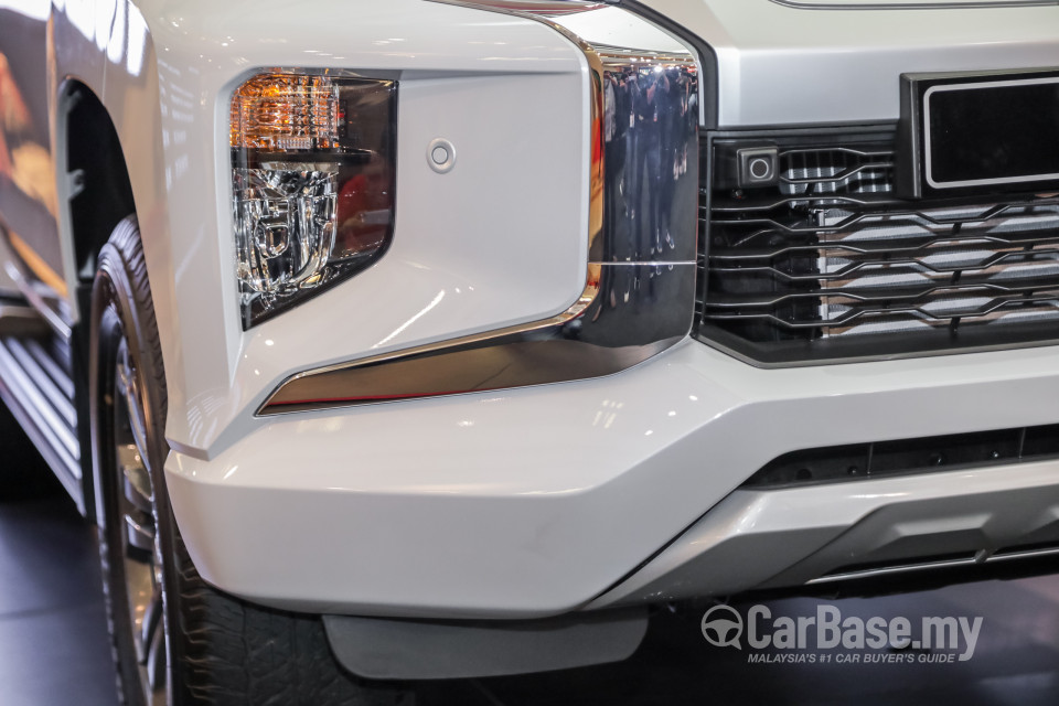 Mitsubishi Triton Mk2 Facelift (2019) Exterior