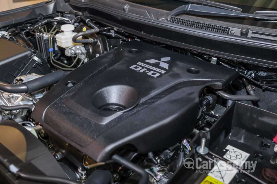 Mitsubishi Triton Mk2 Facelift (2019) Exterior