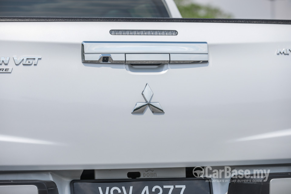 Mitsubishi Triton Mk2 Facelift (2019) Exterior