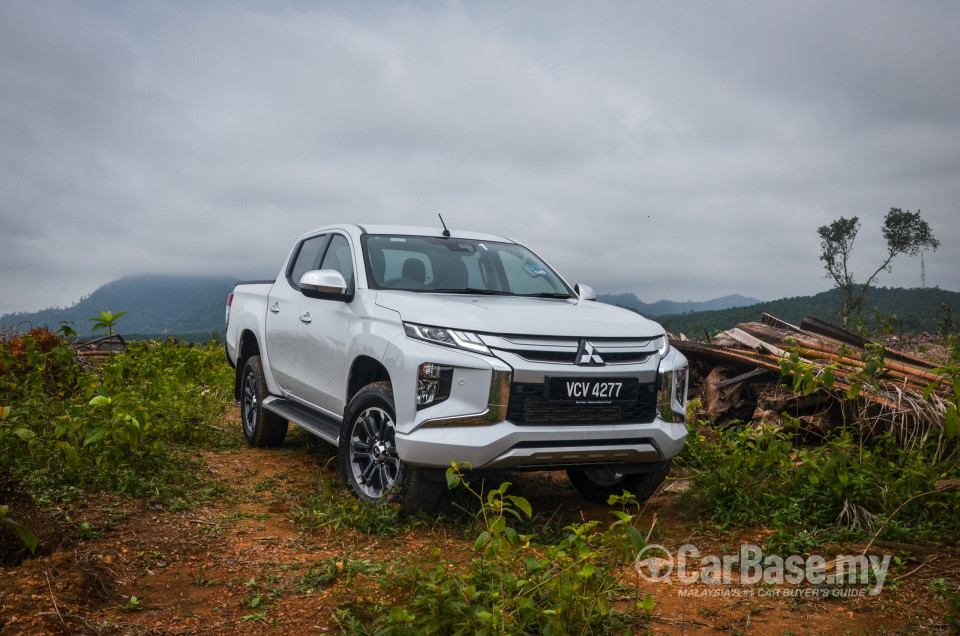Mitsubishi Triton Mk2 Facelift (2019) Exterior