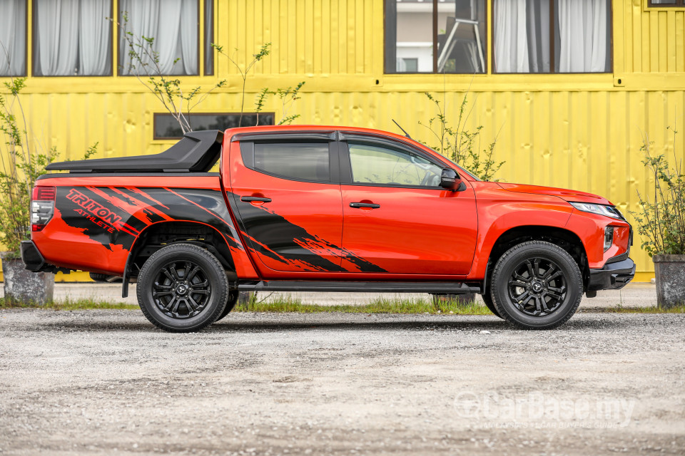 Mitsubishi Triton Mk2 Facelift (2019) Exterior
