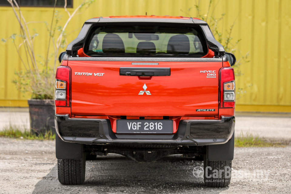 Mitsubishi Triton Mk2 Facelift (2019) Exterior