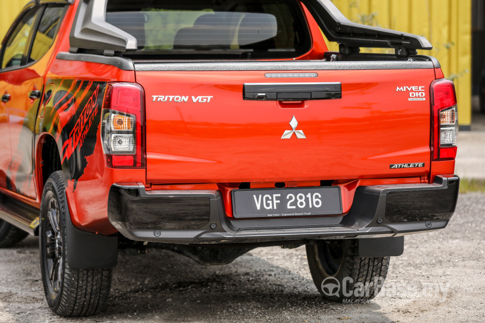 Mitsubishi Triton Mk2 Facelift (2019) Exterior