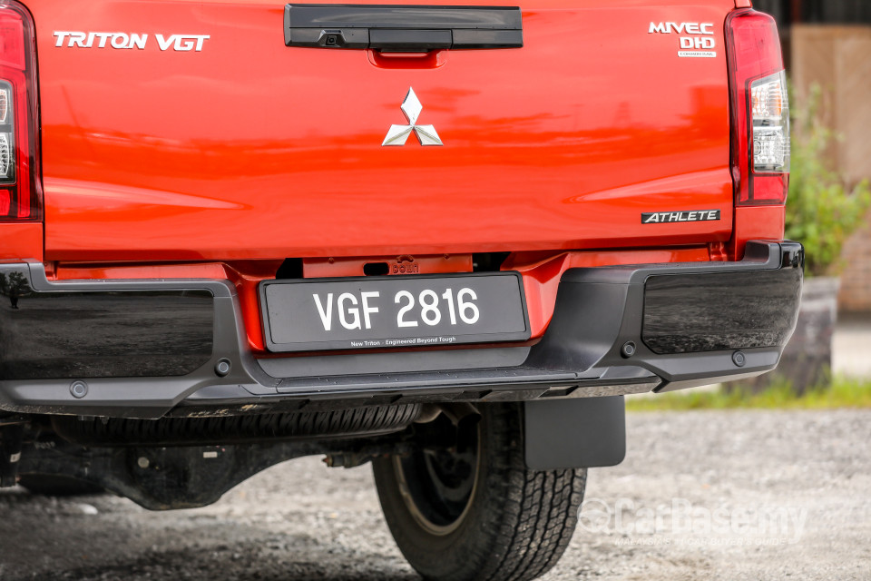 Mitsubishi Triton Mk2 Facelift (2019) Exterior