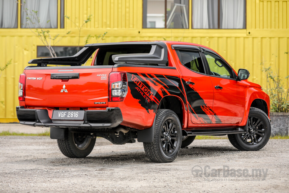Mitsubishi Triton Mk2 Facelift (2019) Exterior
