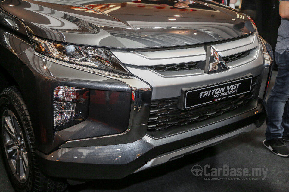 Mitsubishi Triton Mk2 Facelift (2019) Exterior