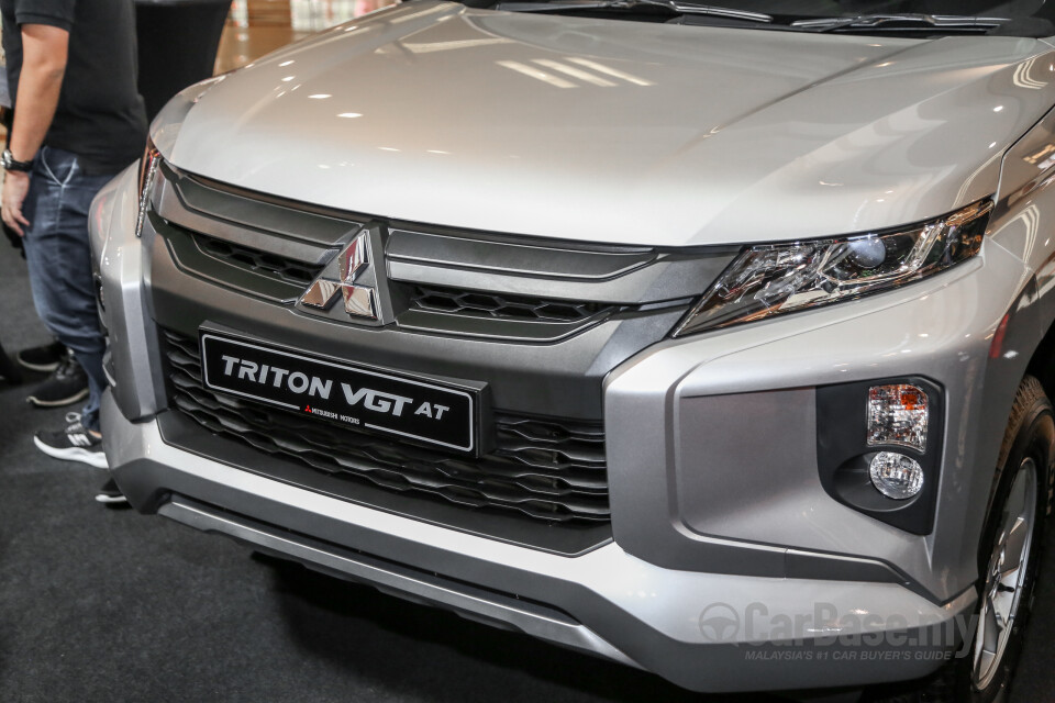 Mitsubishi Triton Mk2 Facelift (2019) Exterior