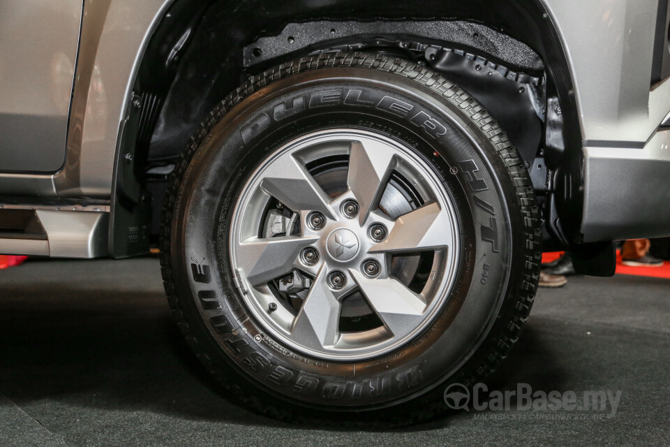 Mitsubishi Triton Mk2 Facelift (2019) Exterior