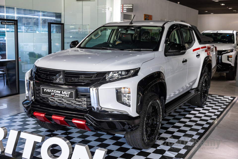 Mitsubishi Triton Mk2 Facelift (2019) Exterior