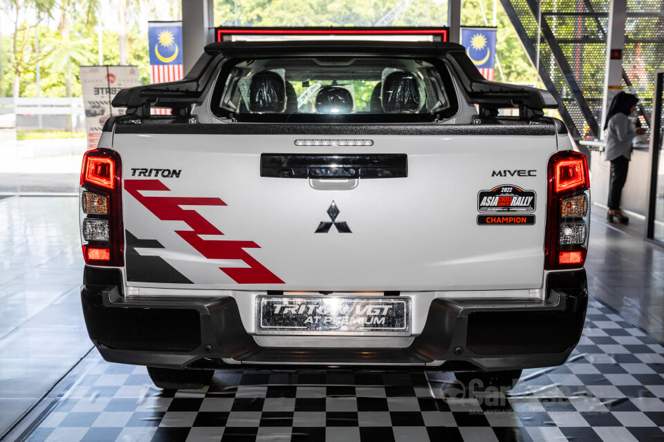 Mitsubishi Triton Mk2 Facelift (2019) Exterior