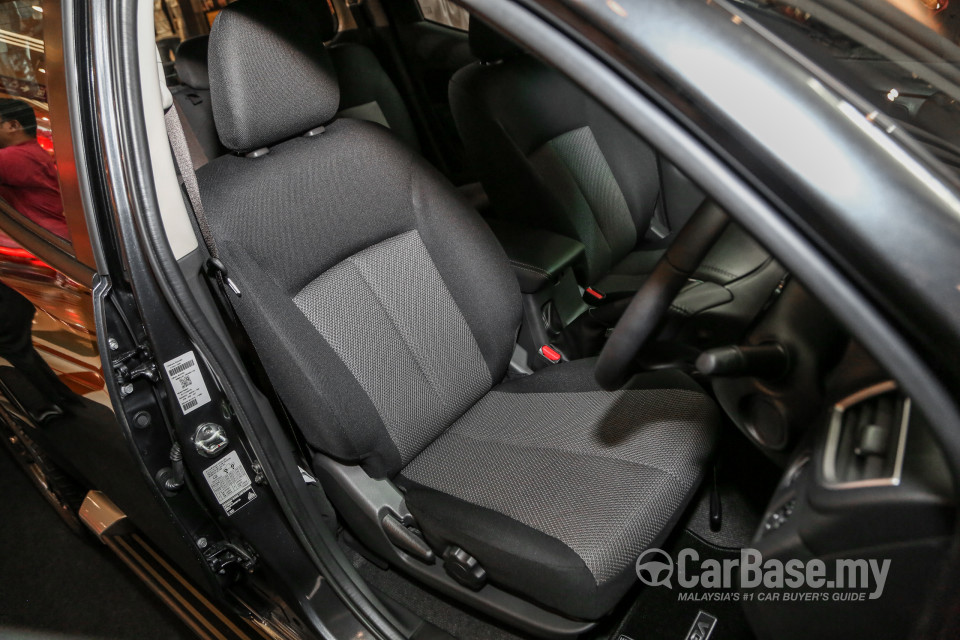 Mitsubishi Triton Mk3 (2019) Interior