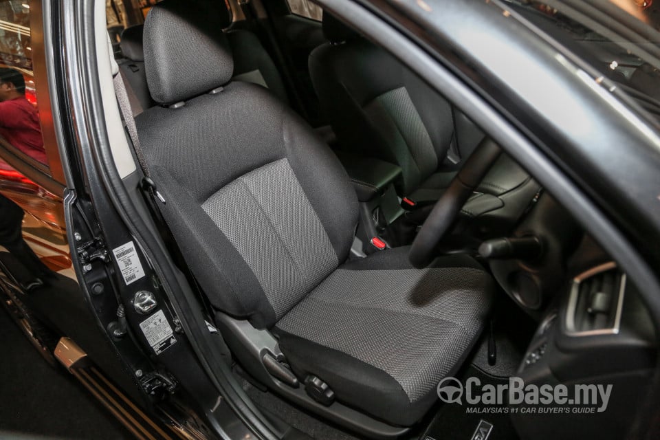 Mitsubishi Triton Mk2 Facelift (2019) Interior