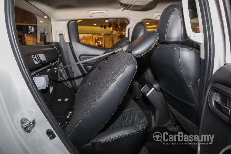 Mitsubishi Triton Mk2 Facelift (2019) Interior