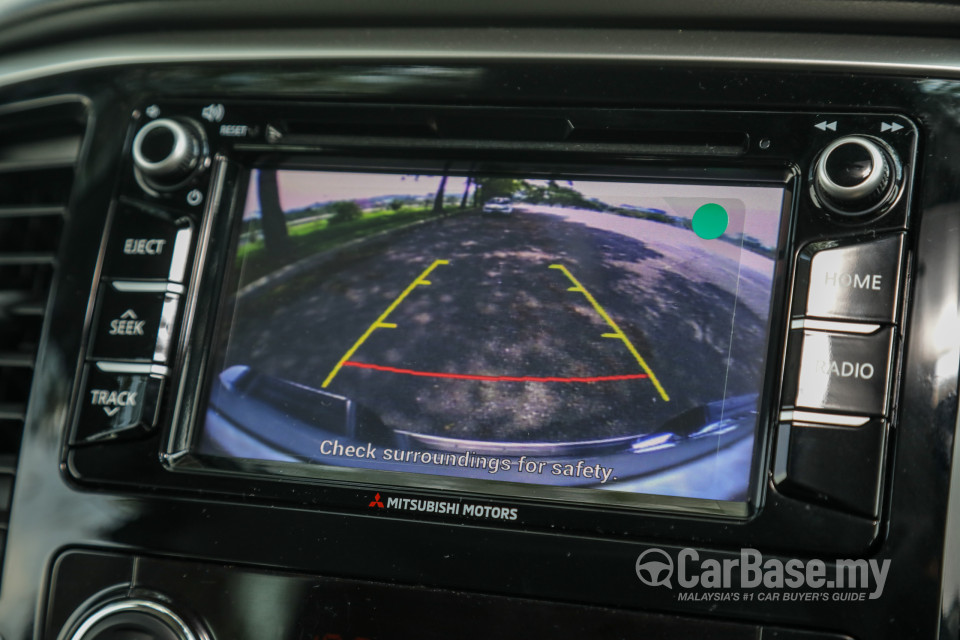 Mitsubishi Triton Mk2 Facelift (2019) Interior