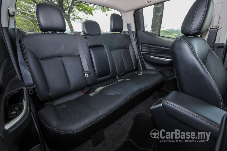 Mitsubishi Triton Mk2 Facelift (2019) Interior