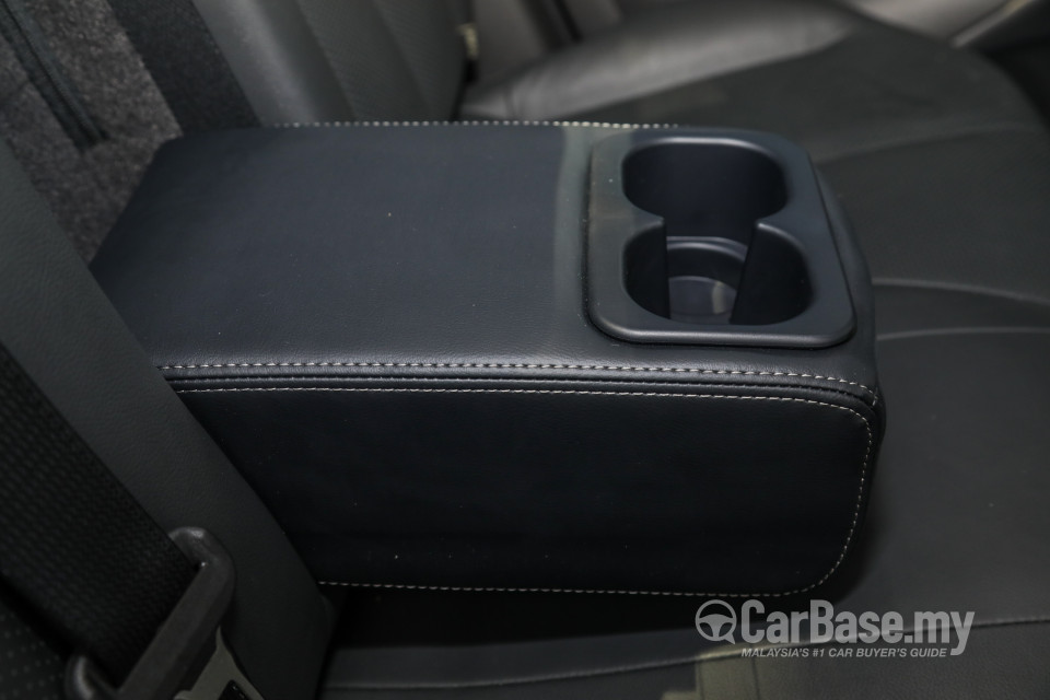 Mitsubishi Triton Mk2 Facelift (2019) Interior