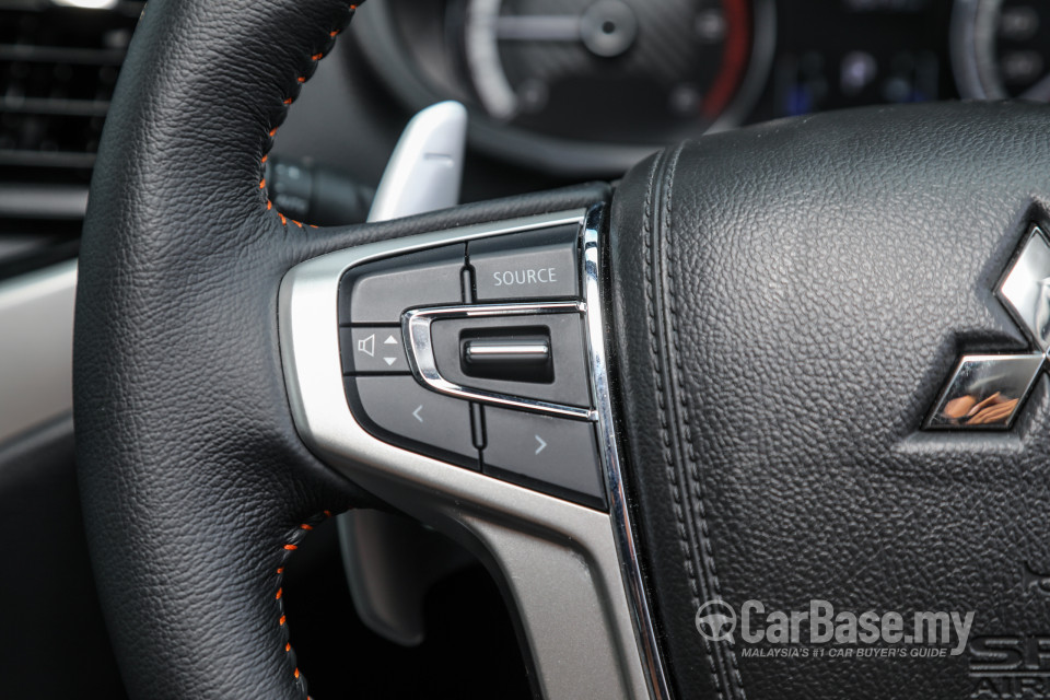 Mitsubishi Triton Mk2 Facelift (2019) Interior