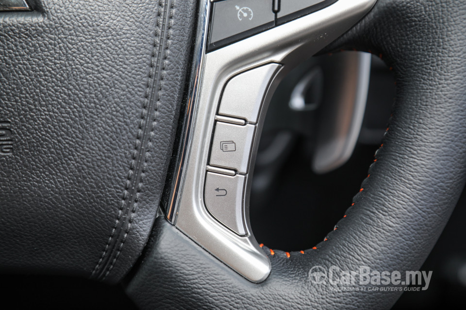 Mitsubishi Triton Mk2 Facelift (2019) Interior