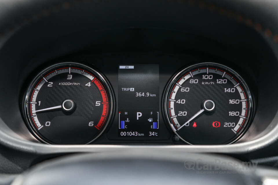 Mitsubishi Triton Mk2 Facelift (2019) Interior