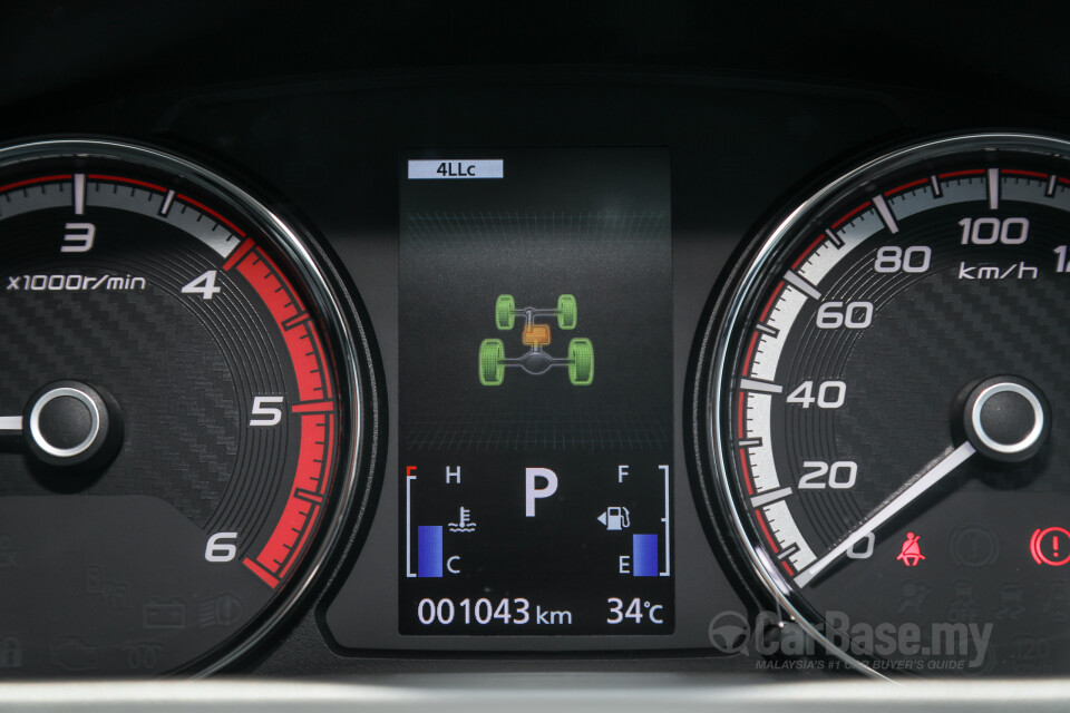 Mitsubishi Triton Mk2 Facelift (2019) Interior