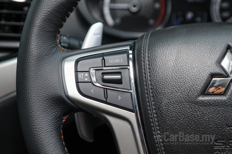 Mitsubishi Triton Mk2 Facelift (2019) Interior