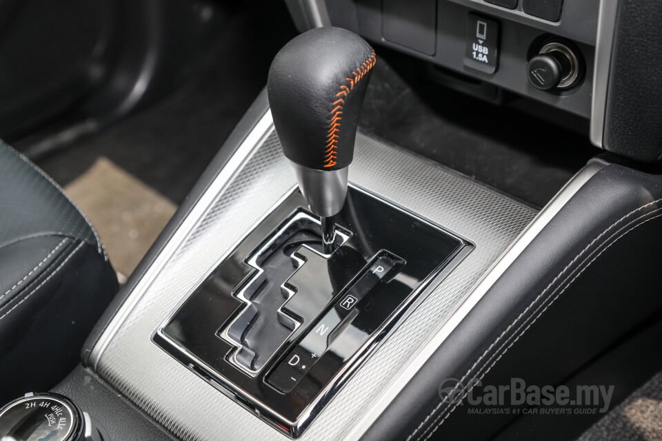 Mitsubishi Triton Mk2 Facelift (2019) Interior