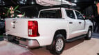 Mitsubishi Triton Exterior photo