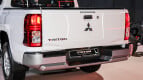 Mitsubishi Triton Exterior photo
