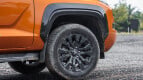 Mitsubishi Triton Exterior photo
