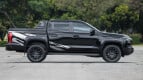 Mitsubishi Triton Exterior photo