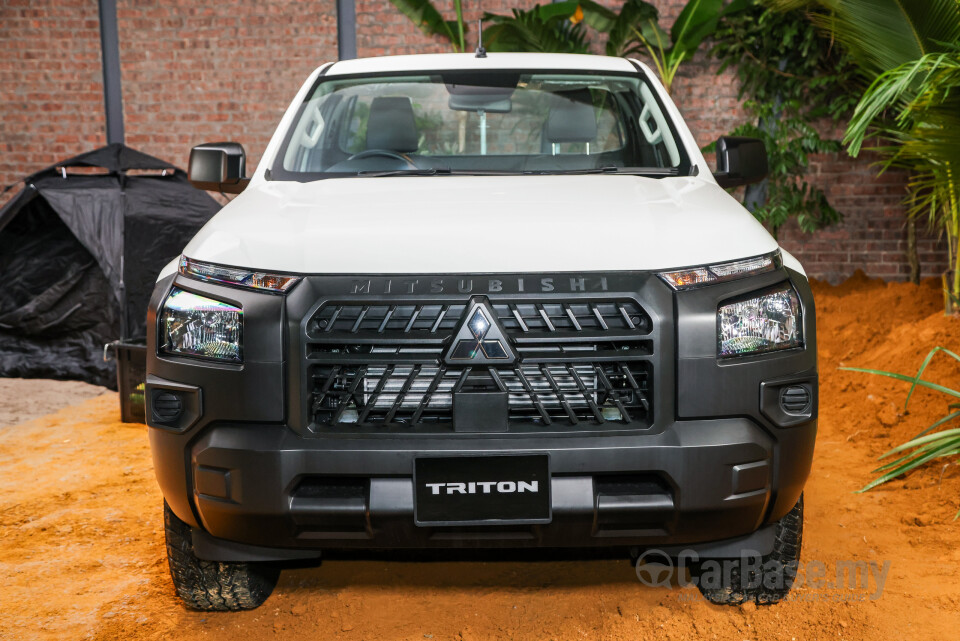 Mitsubishi Triton Mk3 (2024) Exterior