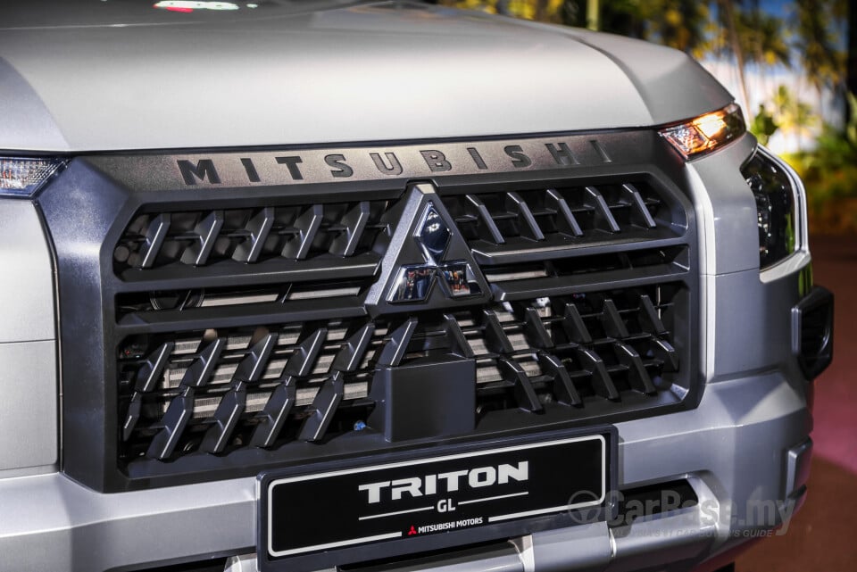 Mitsubishi Triton Mk3 (2024) Exterior