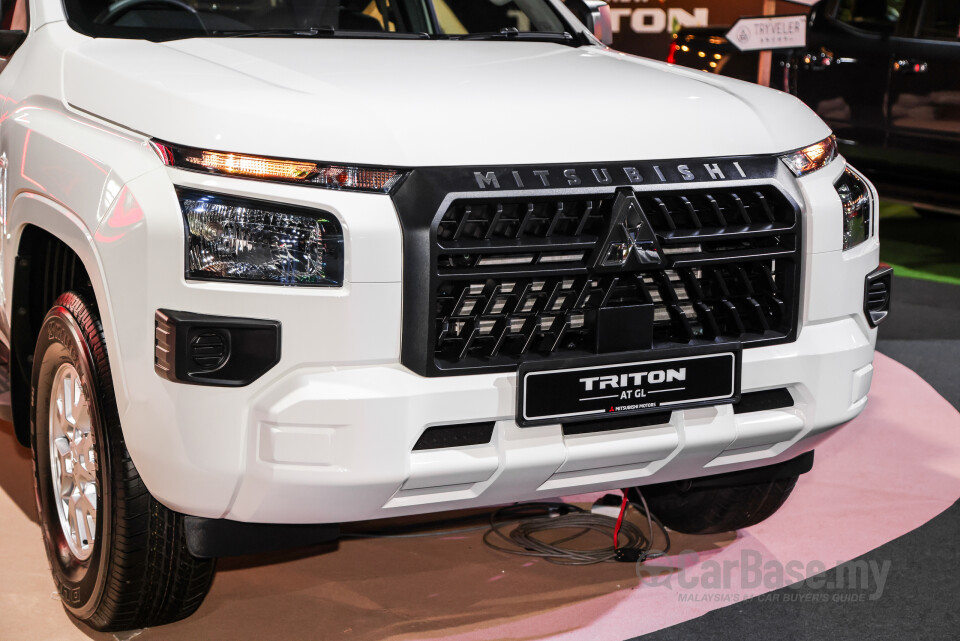 Mitsubishi Triton Mk3 (2024) Exterior