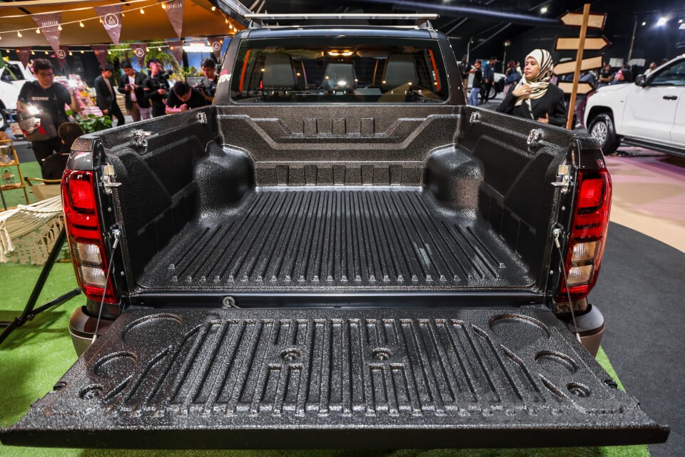 Mitsubishi Triton Mk3 (2024) Exterior