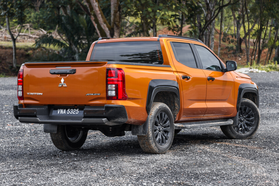 Mitsubishi Triton Mk3 (2024) Exterior