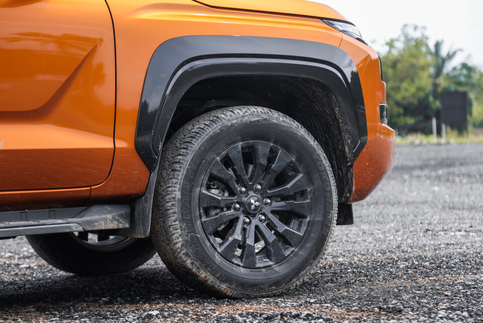 Mitsubishi Triton Mk3 (2024) Exterior
