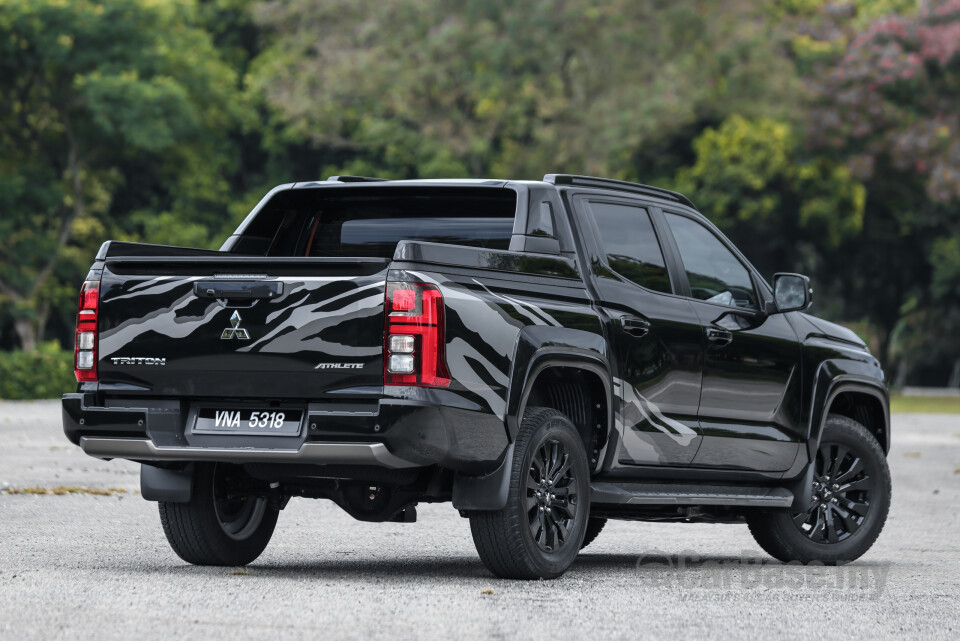 Mitsubishi Triton Mk3 (2024) Exterior