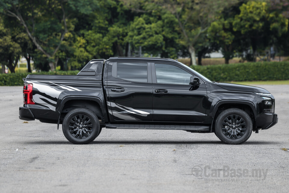 Mitsubishi Triton Mk3 (2024) Exterior