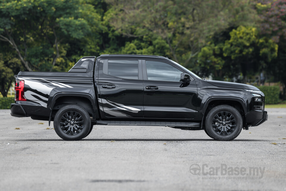 Mitsubishi Triton Mk3 (2024) Exterior