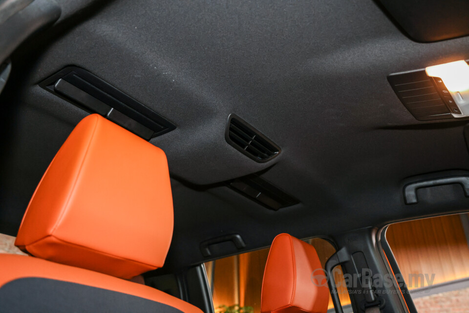 Mitsubishi Triton Mk3 (2024) Interior