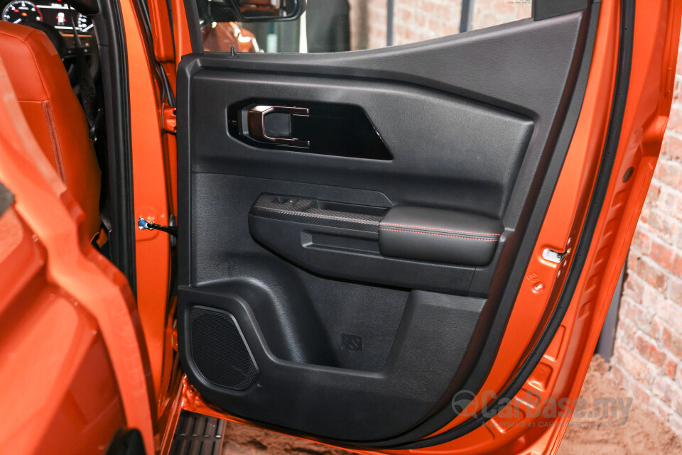 Mitsubishi Triton Mk3 (2024) Interior