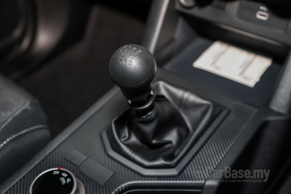 Mitsubishi Triton Mk3 (2024) Interior