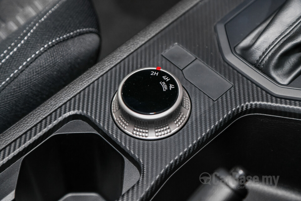 Mitsubishi Triton Mk3 (2024) Interior