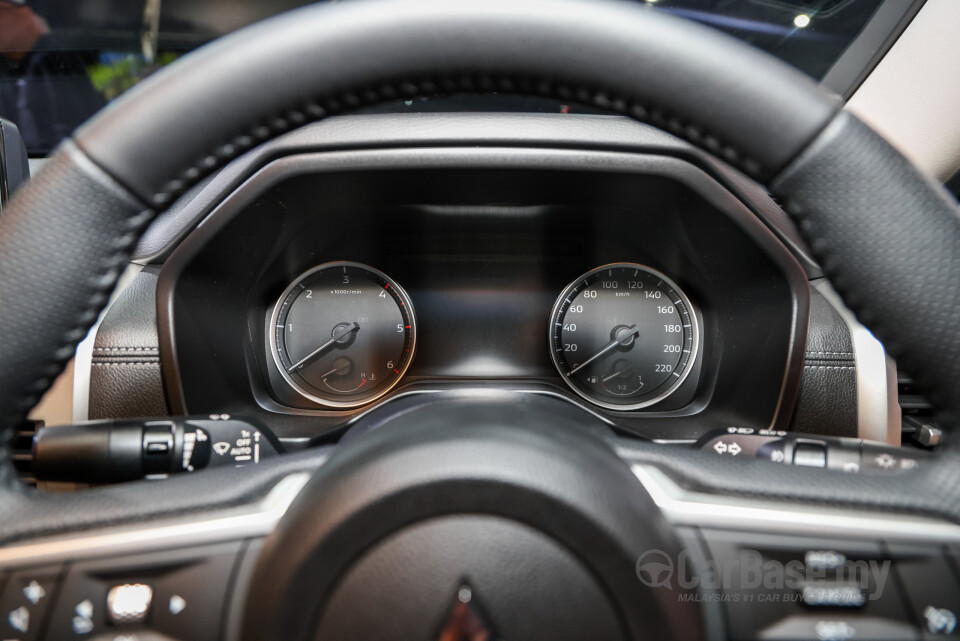 Mitsubishi Triton Mk3 (2024) Interior