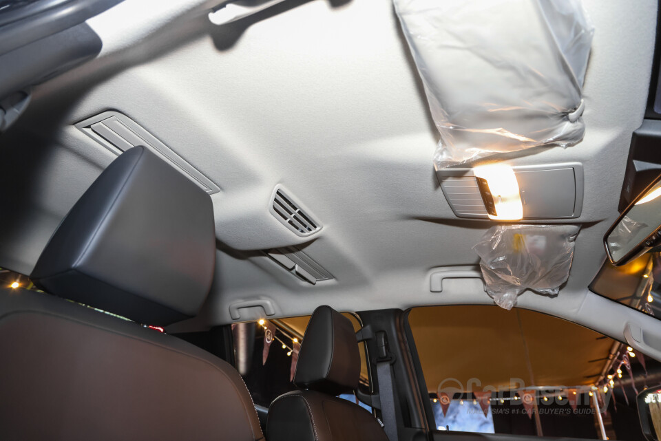 Mitsubishi Triton Mk3 (2024) Interior