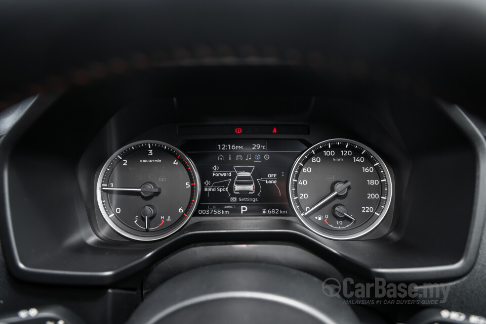 Mitsubishi Triton Mk3 (2024) Interior