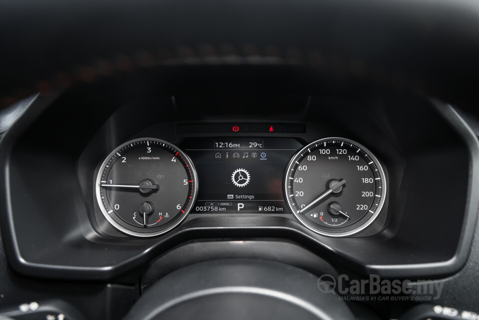 Mitsubishi Triton Mk3 (2024) Interior