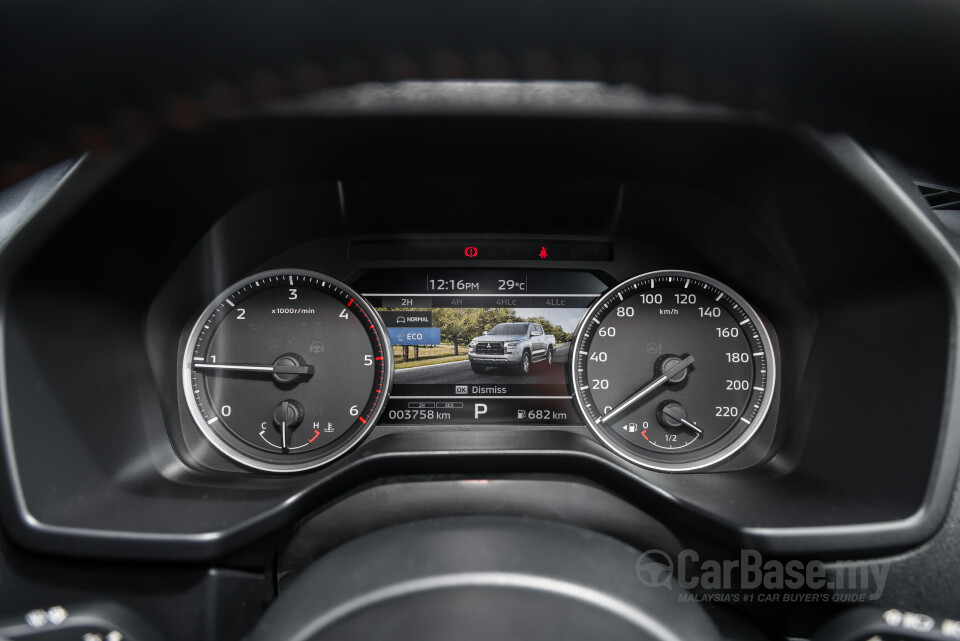 Mitsubishi Triton Mk3 (2024) Interior