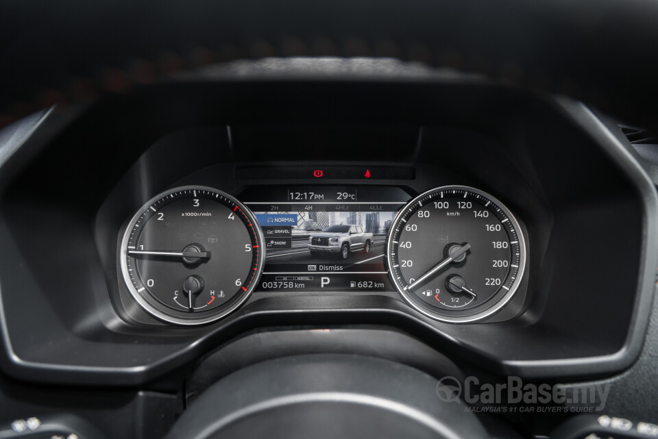 Mitsubishi Triton Mk3 (2024) Interior