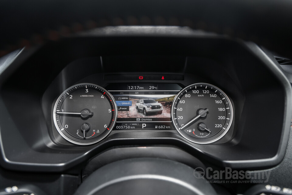 Mitsubishi Triton Mk3 (2024) Interior